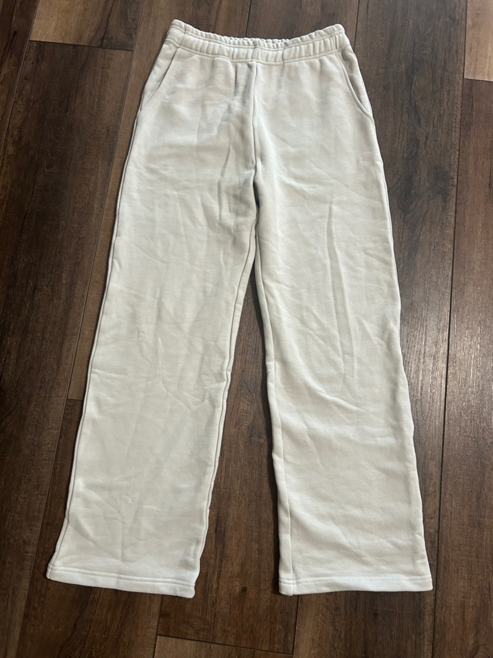 NWT ACTA Wear Everyday Straight Leg Sweatpants - Bone / Light Grey